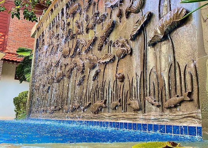 Hotel Banksy's Siem Reap