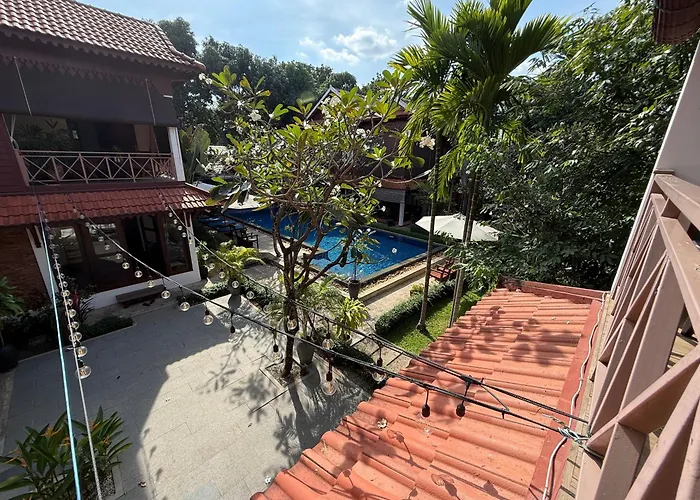 Hotel Banksy's 4*