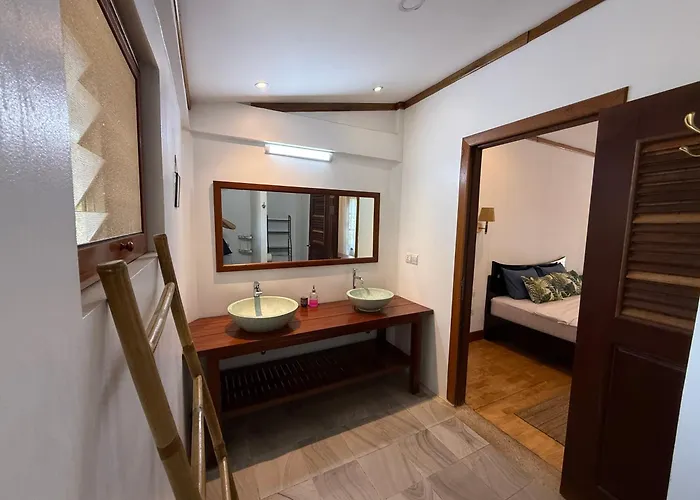 Banksy's Hotel 4*